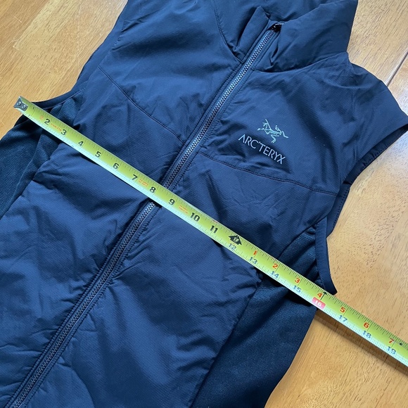 Arcteryx Atom Vest Black Compact Insulation Stretch Fleece Inside, Size S - Picture 7 of 11